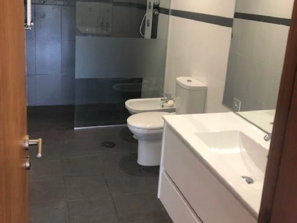 Apartamento T1 para Arrendamento em Nenhum Foto 12