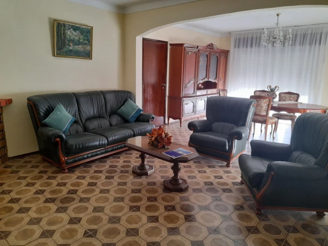 Moradia T6 para Venda em Covilhã Foto 7