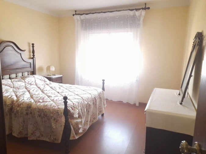 Moradia T6 para Venda em Covilhã Foto 13