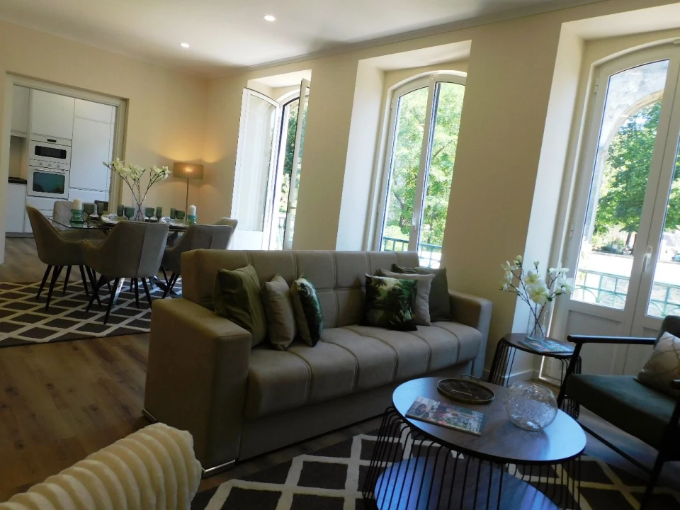 Apartamento T4 para Venda em Lisboa Foto 3