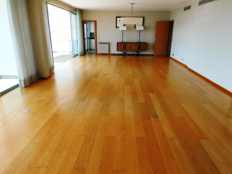 Apartamento T5 para Arrendamento em Lisboa Foto 5