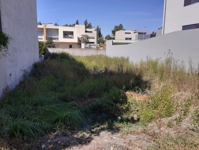 Terreno para Venda em Maia