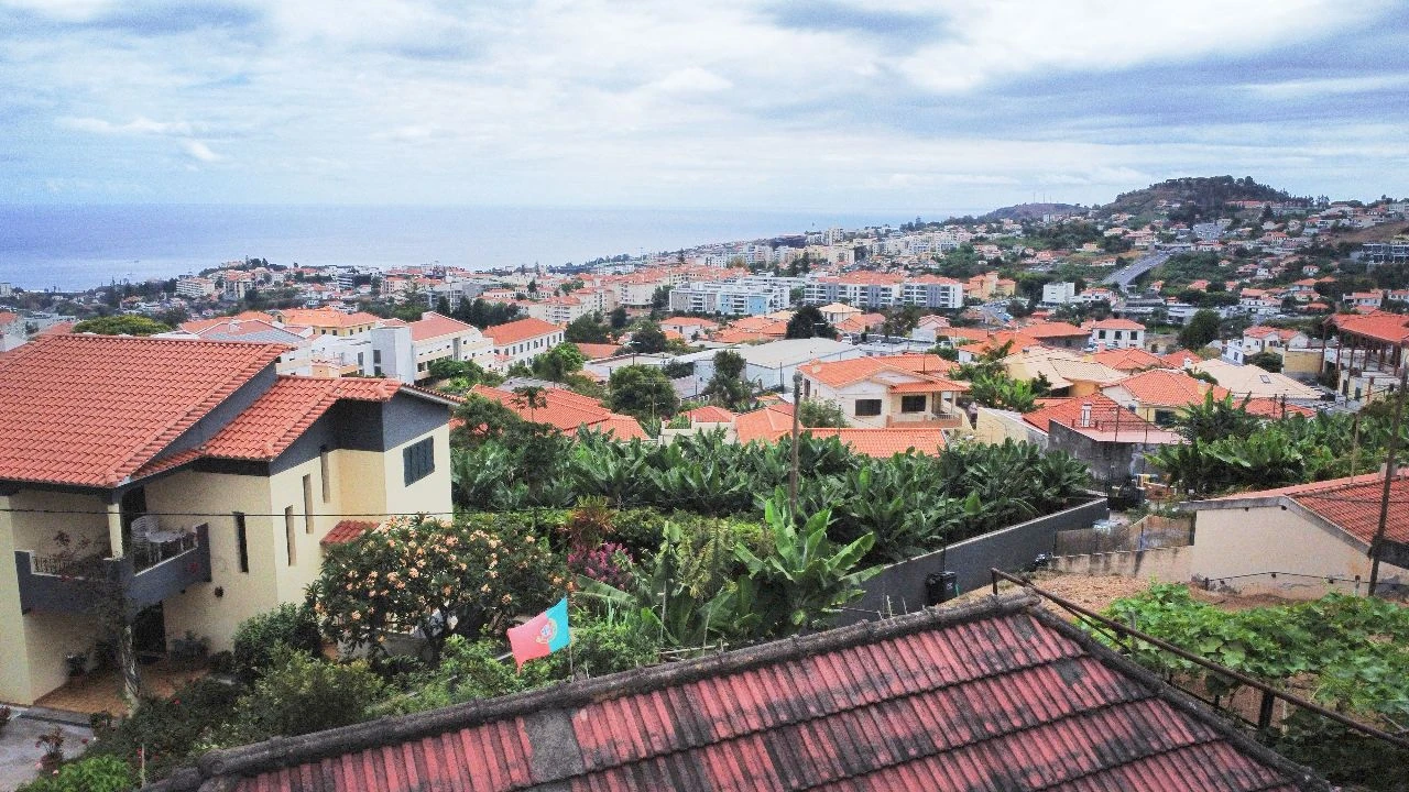 Moradia T3 para Venda em Funchal Foto 3