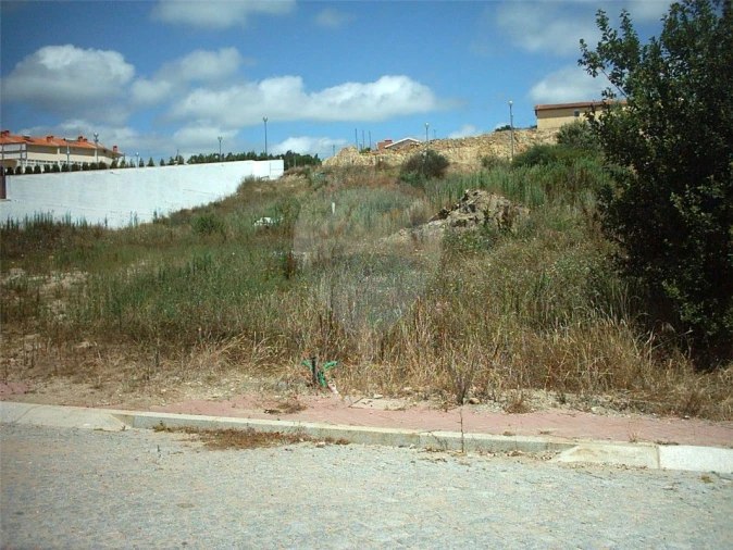 Terreno P/ Prédio para Venda em Oliveira de Azemeis Foto 11