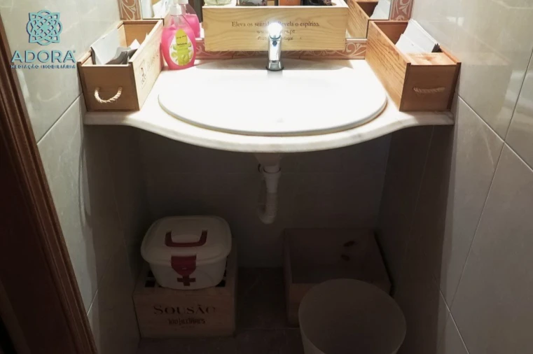 Loja para Arrendamento em Cruz Quebrada Foto 7