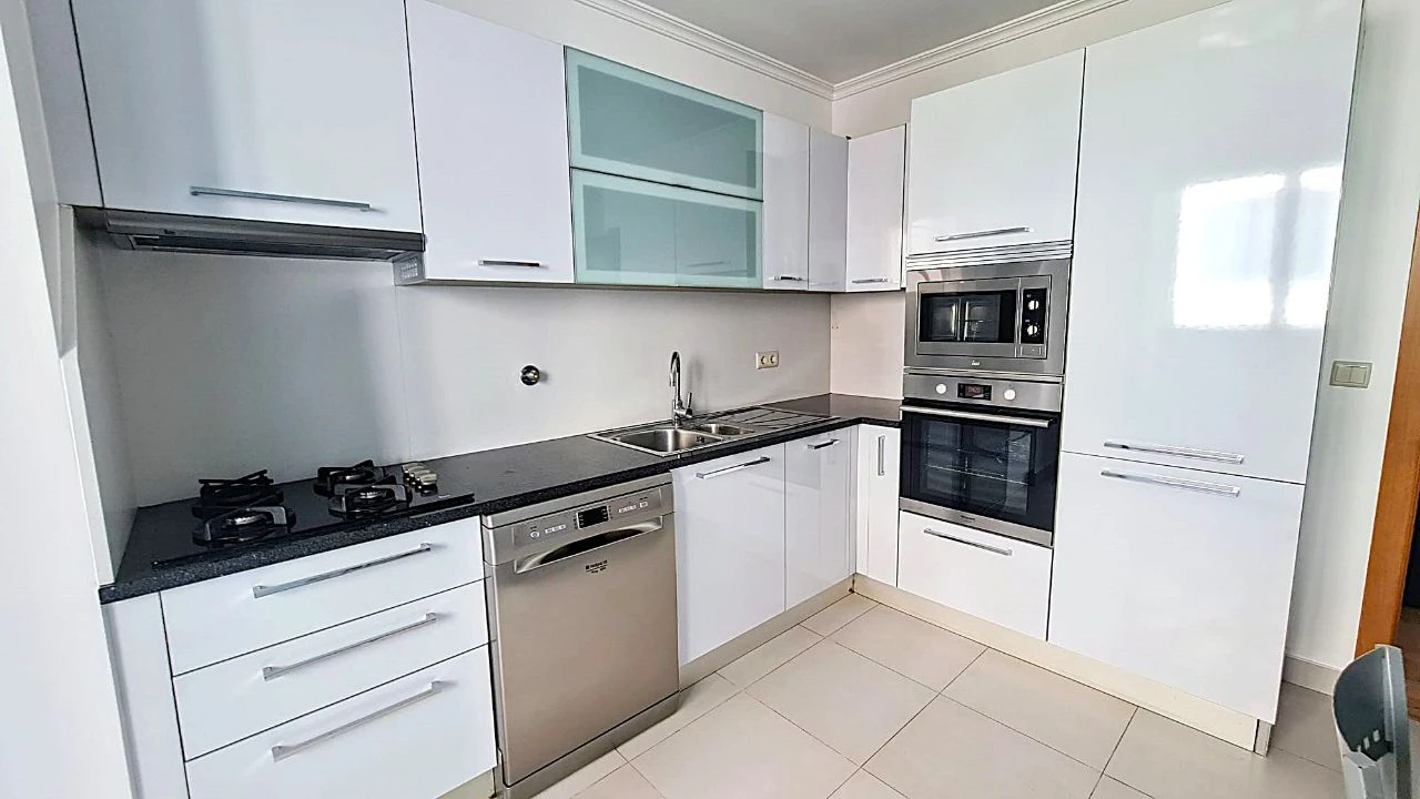 Apartamento T2 para Arrendamento em CASA BRANCA Foto 5