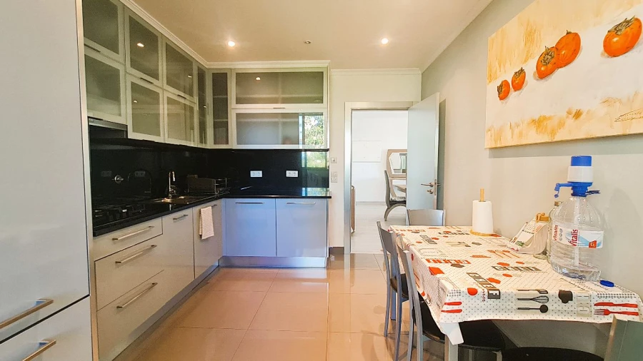 Apartamento T2 para Arrendamento em CASA BRANCA Foto 9