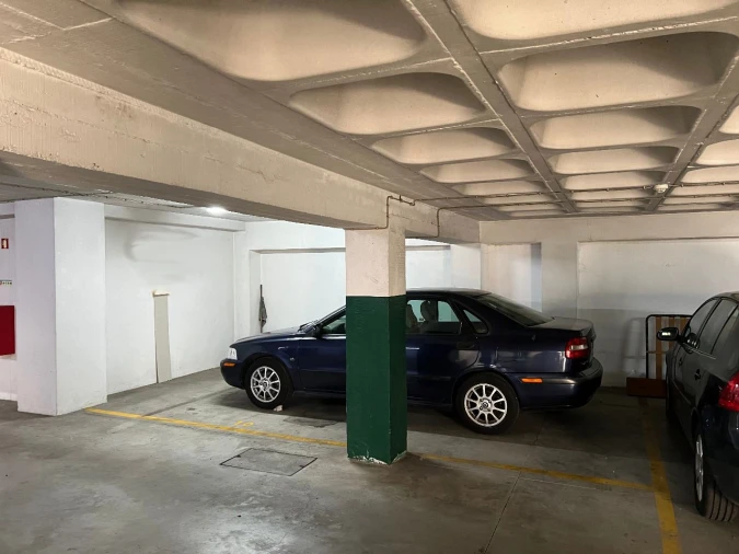 Garagem para Venda em Telheiras Foto 3