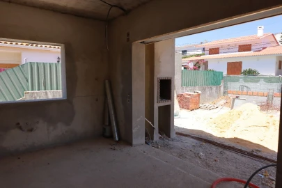 Moradia T4 para Venda em Cotovia