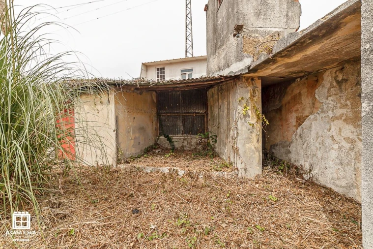 Moradia T3 para Venda em Cortegaça Foto 6