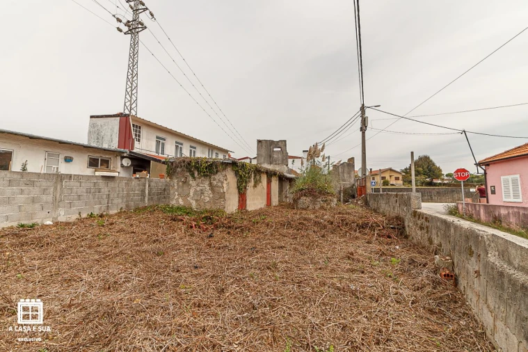 Moradia T3 para Venda em Cortegaça Foto 8