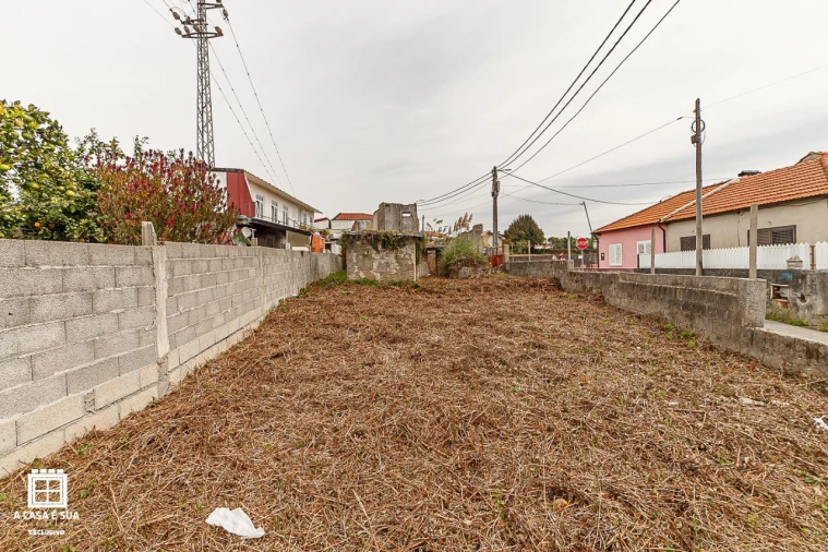 Moradia T3 para Venda em Cortegaça Foto 9