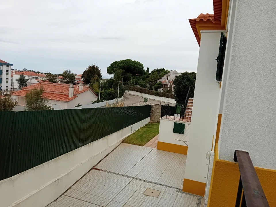 Moradia T4 para Venda em Cotovia Foto 8