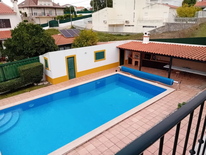 Moradia T4 para Venda em Cotovia Foto 3