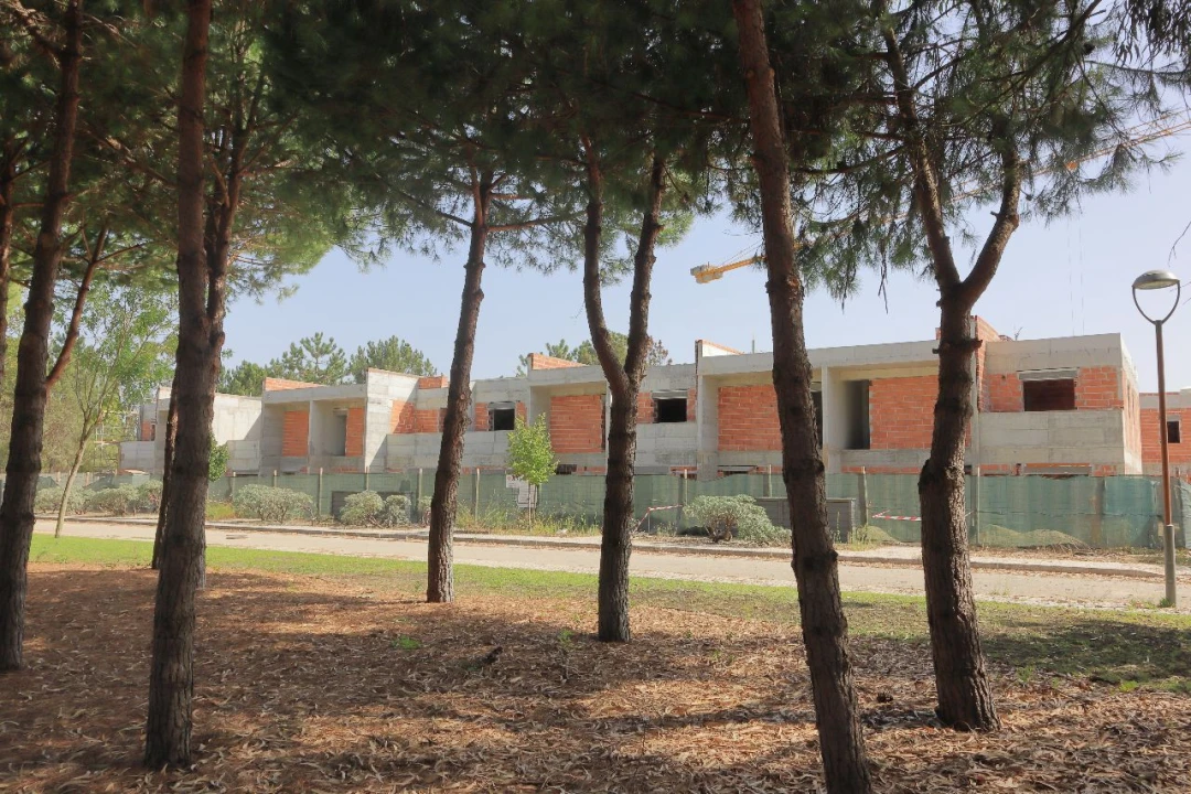 Moradia T4 para Venda em Fernão Ferro Foto 21