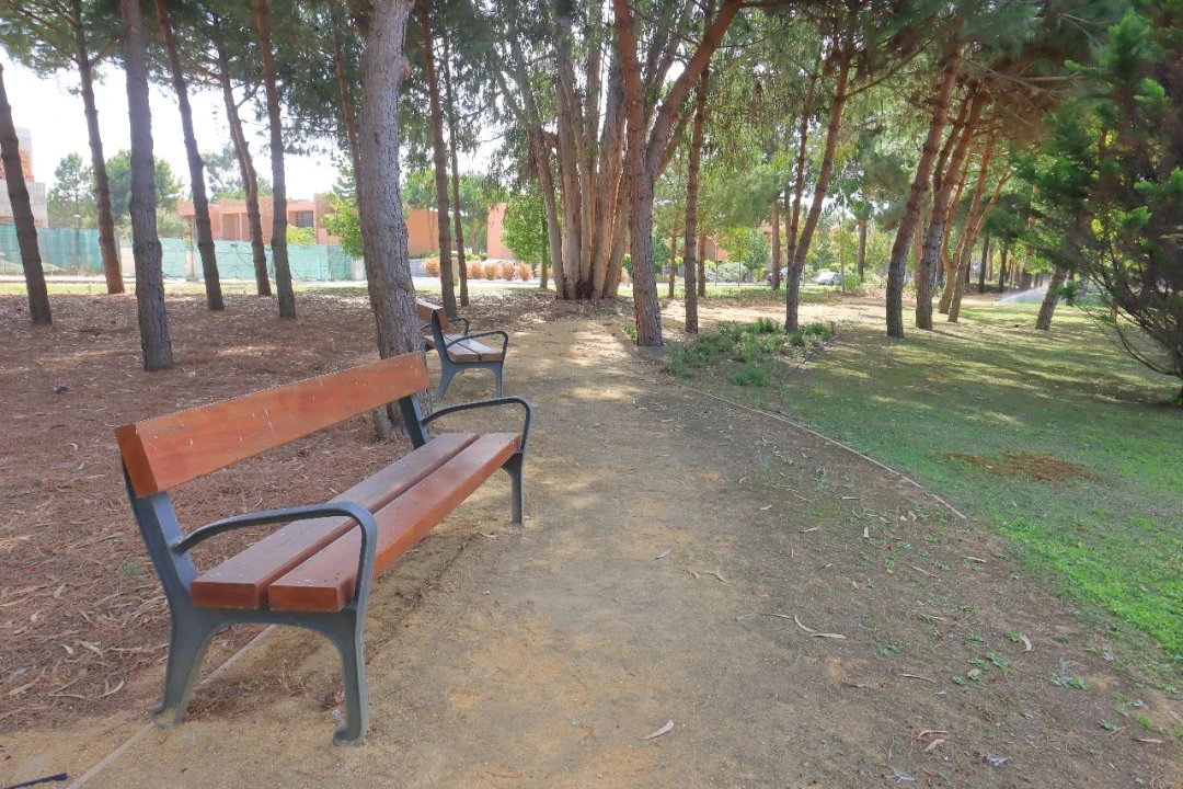 Moradia T4 para Venda em Fernão Ferro Foto 25