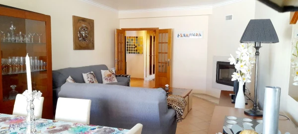 Moradia T4 para Venda em Caixas
