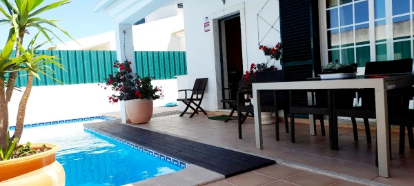 Moradia T4 para Venda em Caixas