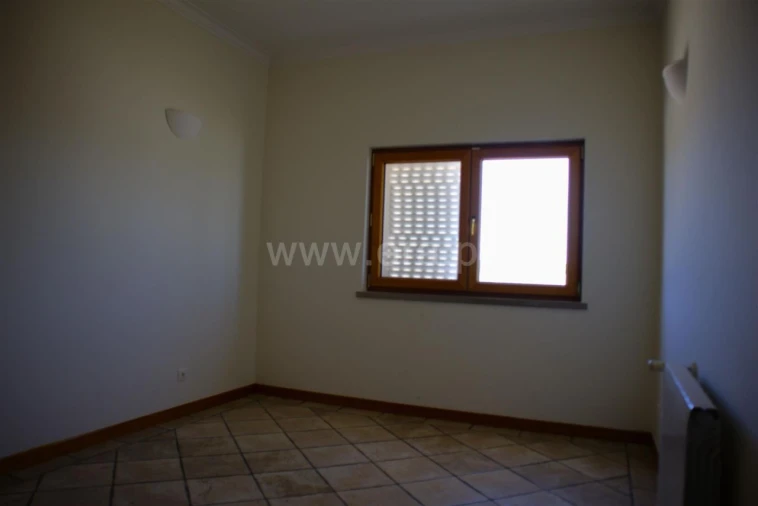 Moradia T6 para Venda em Caixas Foto 17