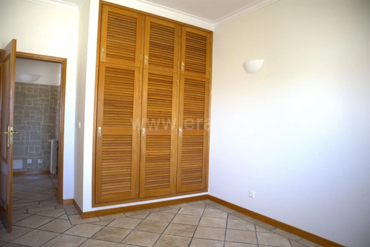 Moradia T6 para Venda em Caixas Foto 18