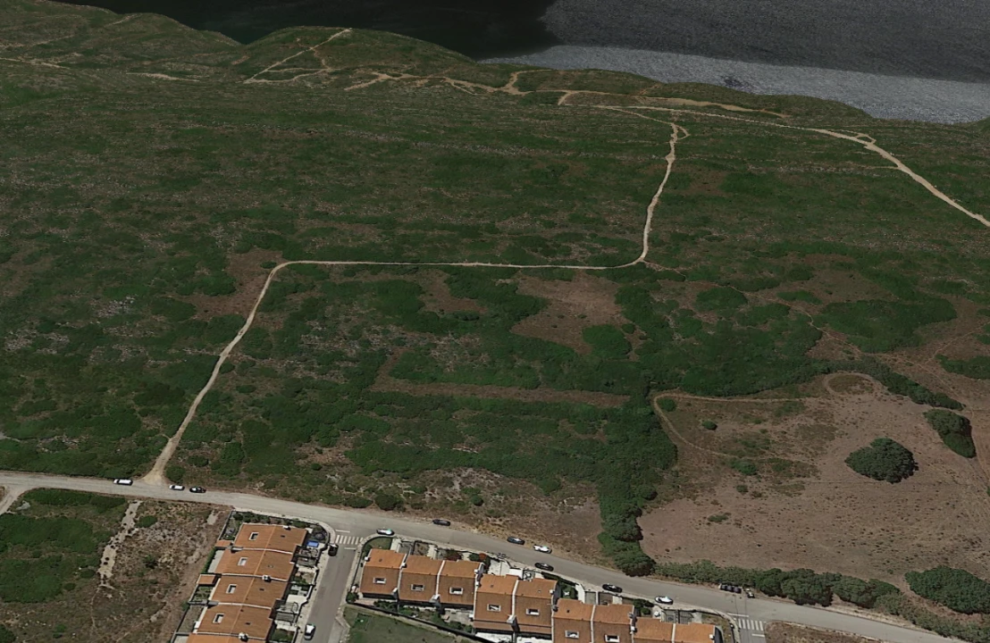 Terreno para Venda em Aldeia Nova da Azóia Foto 6