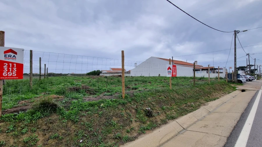 Terreno para Venda em Azóia de cima Foto 2