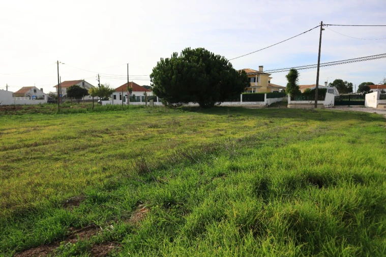 Terreno para Venda em Azóia de cima Foto 6
