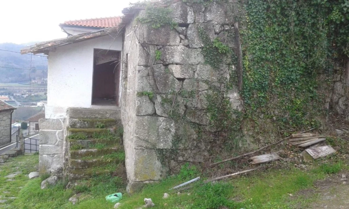 Moradia T3 para Venda em Ponte da Barca Foto 7