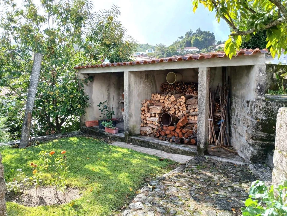 Moradia T4 para Venda em Arcos de Valdevez Foto 13