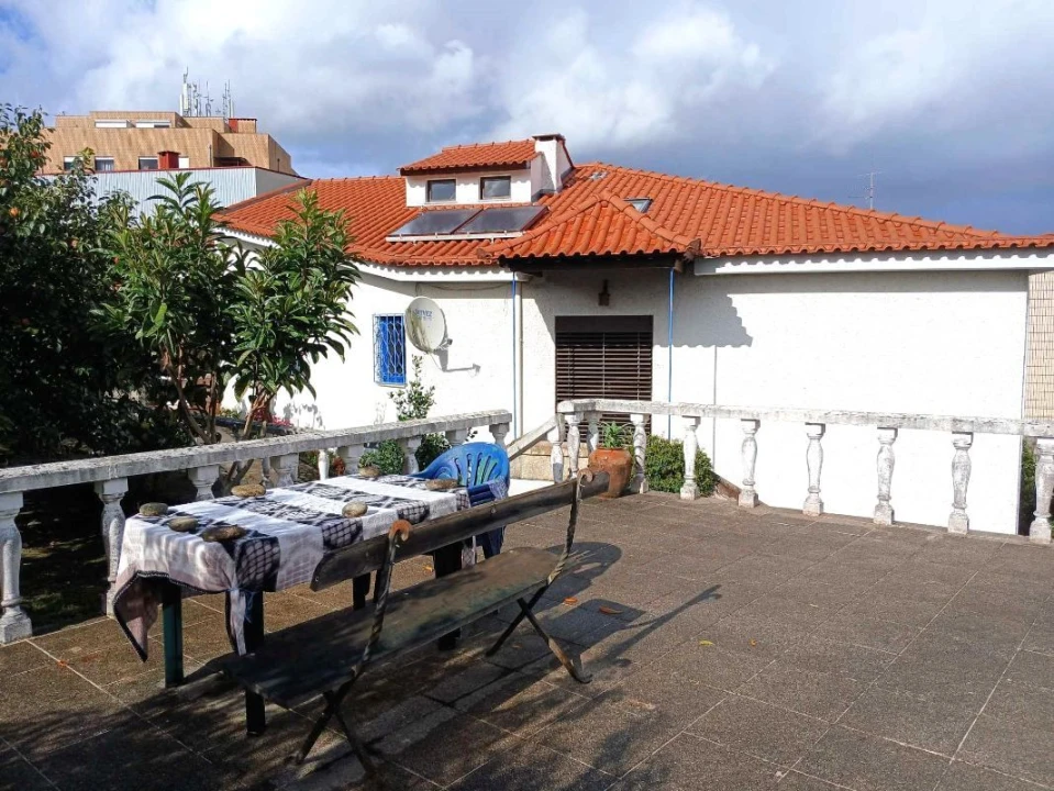 Moradia T4 para Venda em Arcos de Valdevez Foto 16