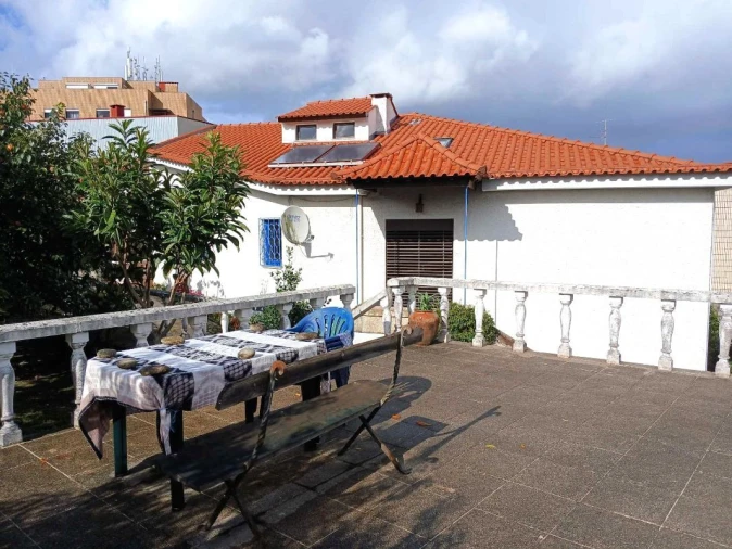 Moradia T4 para Venda em Arcos de Valdevez Foto 16