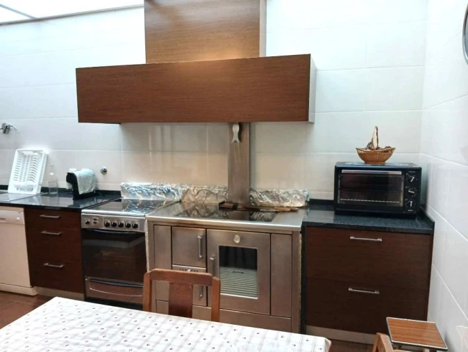 Moradia T4 para Venda em Arcos de Valdevez Foto 2