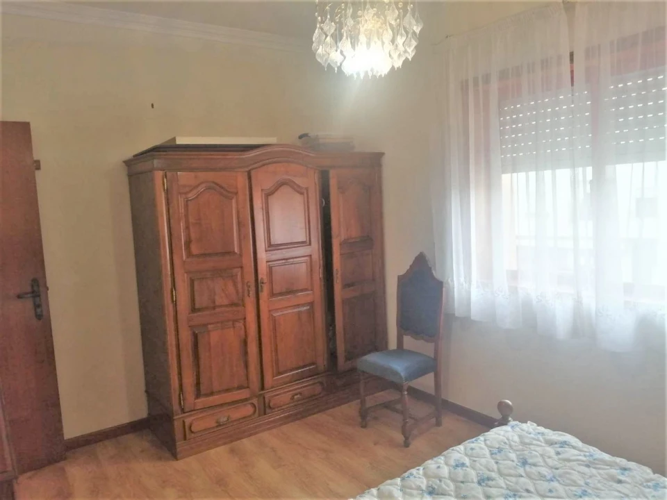 Apartamento T3 para Venda em Arcos de Valdevez Foto 30