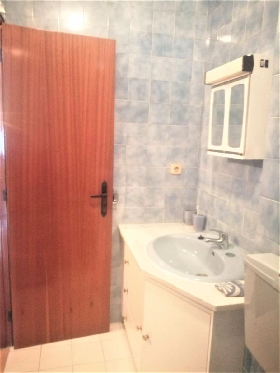 Apartamento T3 para Venda em Arcos de Valdevez Foto 12