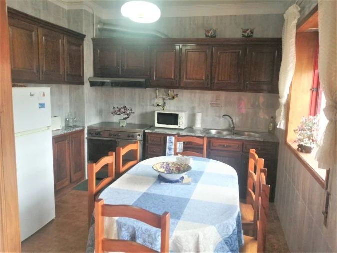 Apartamento T3 para Venda em Arcos de Valdevez Foto 2