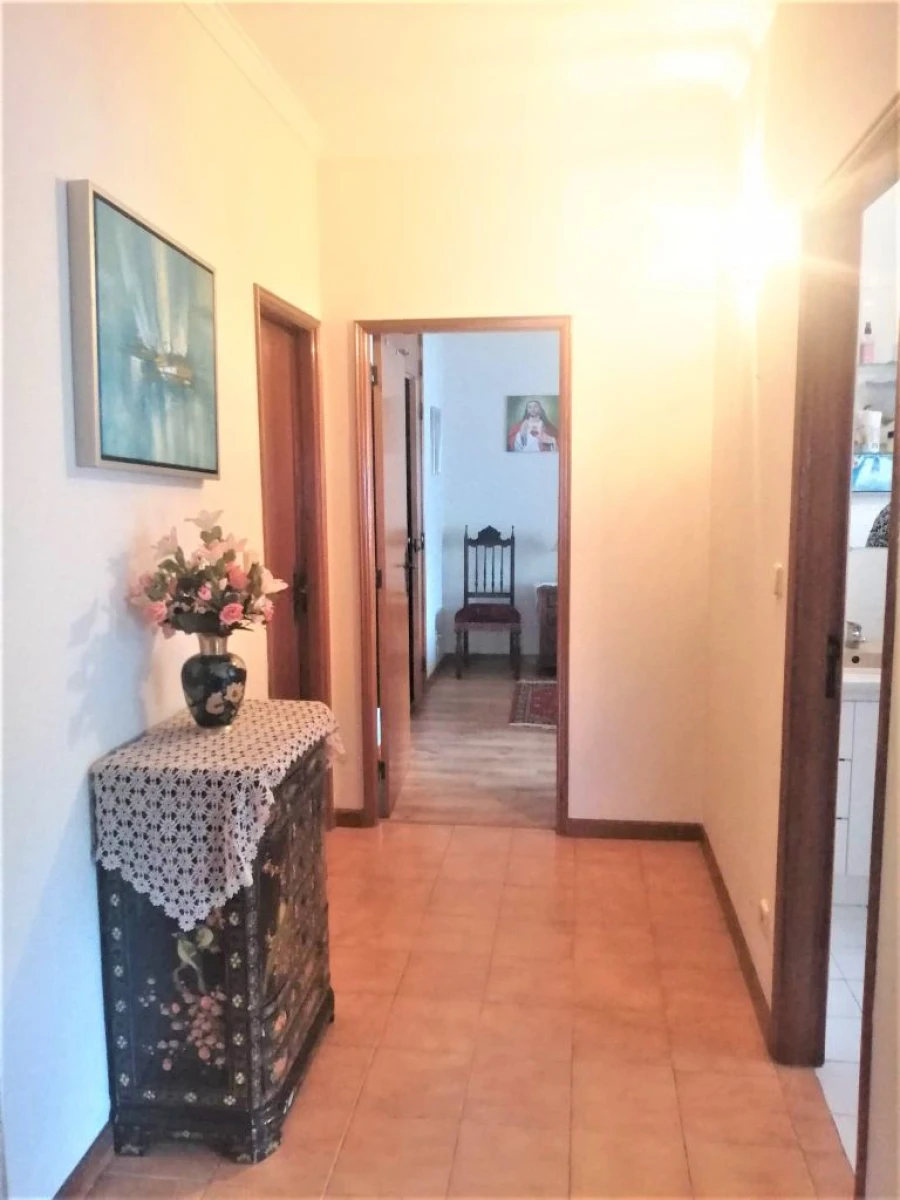 Apartamento T3 para Venda em Arcos de Valdevez Foto 31