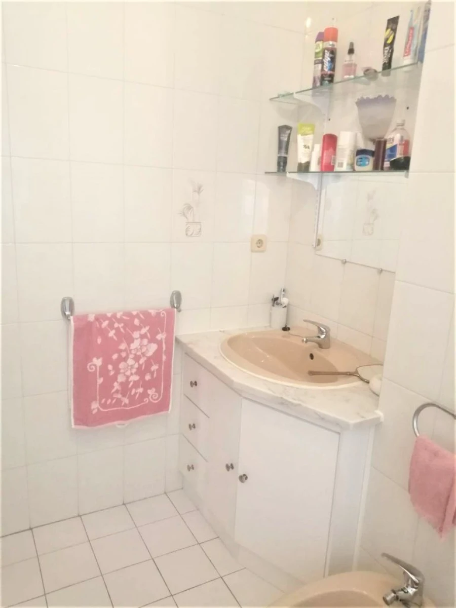 Apartamento T3 para Venda em Arcos de Valdevez Foto 38