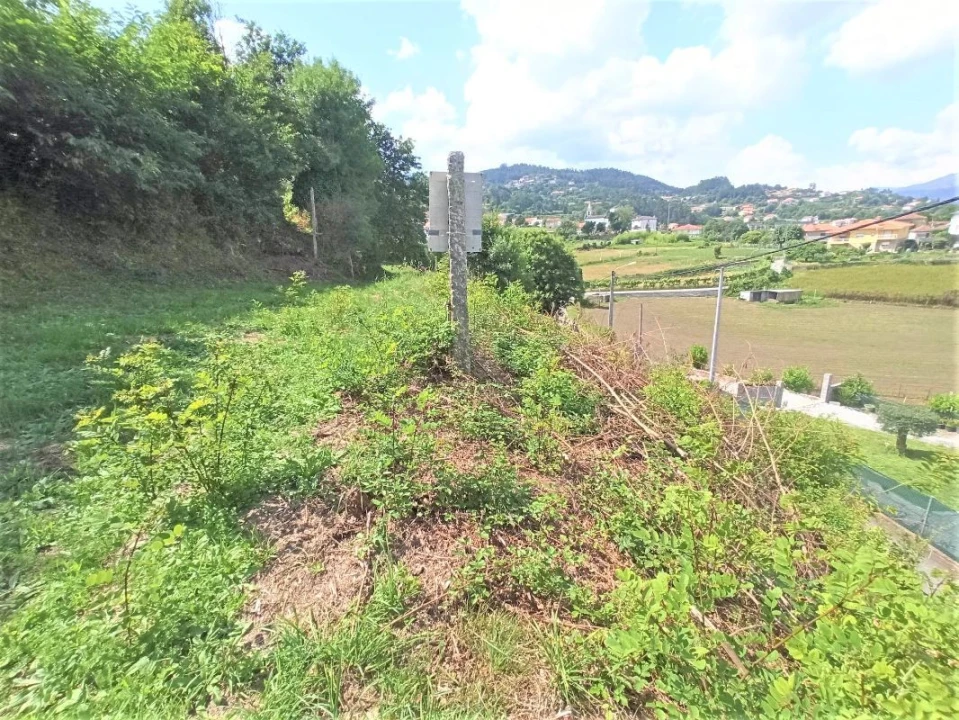 Terreno para Venda em Arcos de Valdevez Foto 7