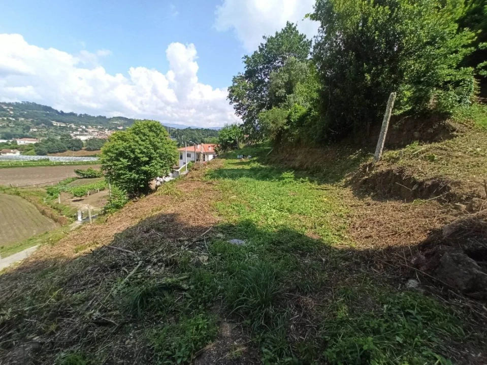 Terreno para Venda em Arcos de Valdevez Foto 11