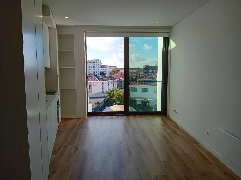 Apartamento para Arrendamento em Porto Foto 9