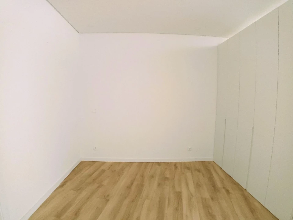 Apartamento para Arrendamento em Porto Foto 18