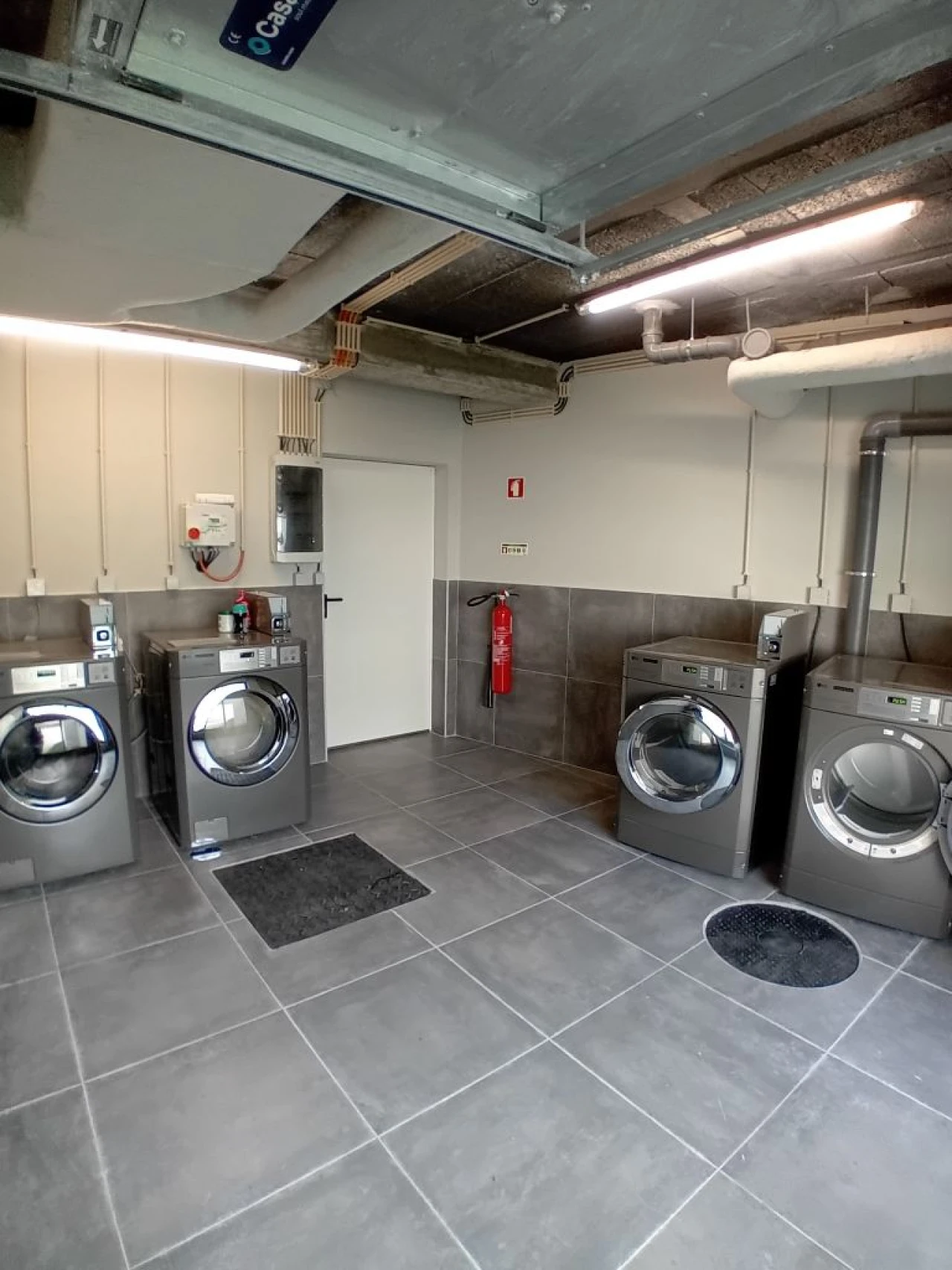 Apartamento para Arrendamento em Porto Foto 34