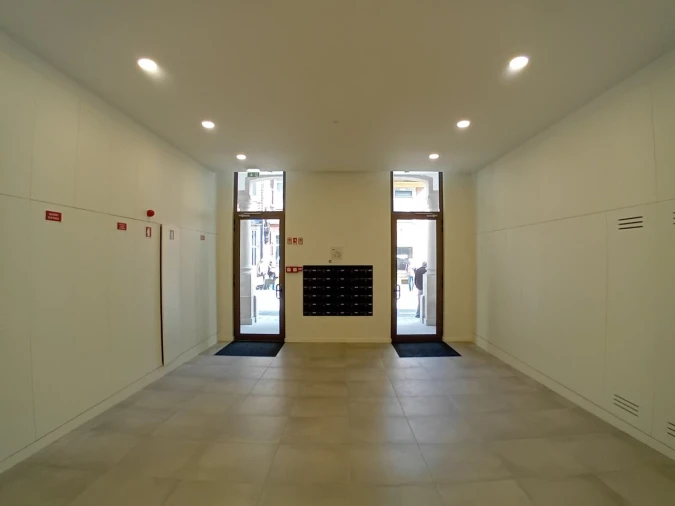 Apartamento para Arrendamento em Porto Foto 31