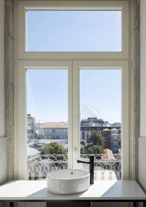 Apartamento T1 para Venda em Porto