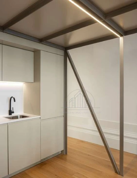 Apartamento T1 para Venda em Porto
