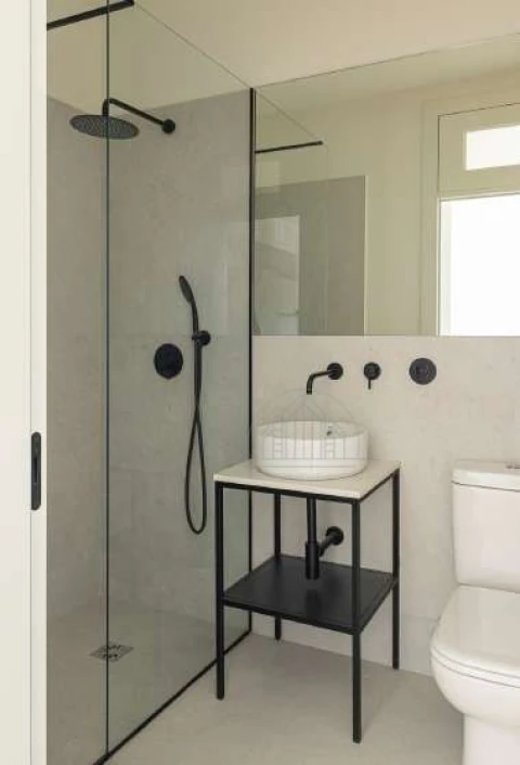 Apartamento T1 para Venda em Porto