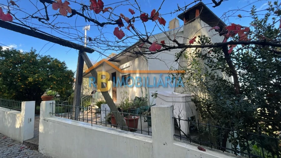 Quinta T2 para Venda em Santa Maria do Monte Foto 1