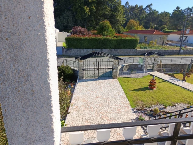 Moradia T3 para Venda em Fragoso Foto 72