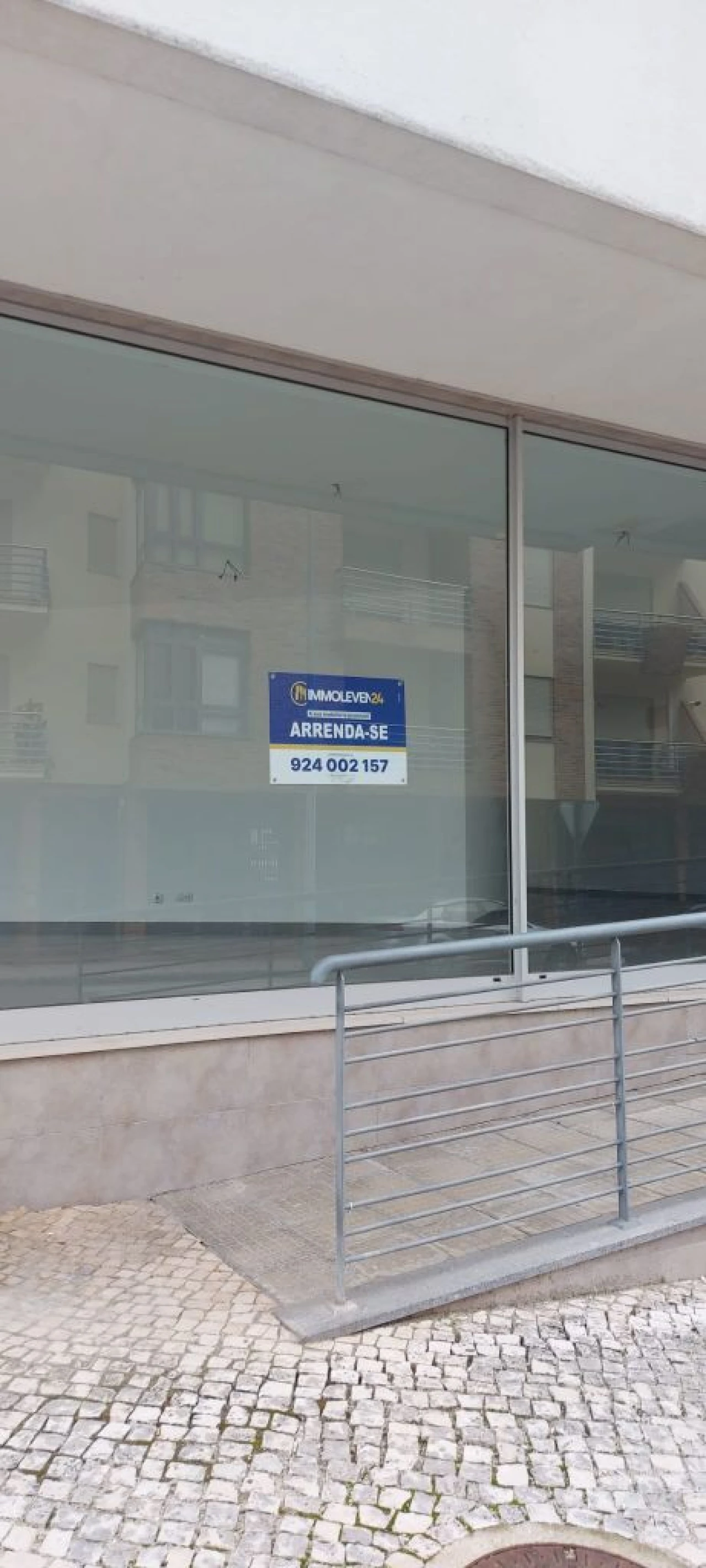 Loja para Arrendamento em Tondela Foto 9