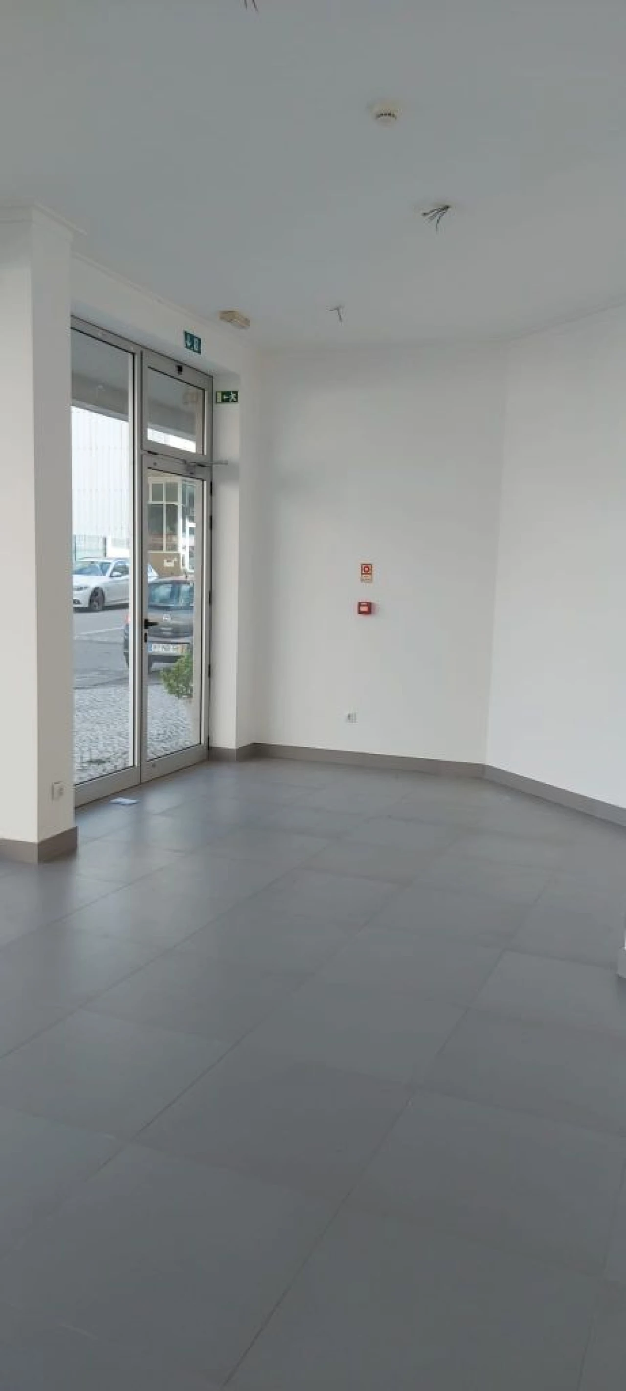 Loja para Arrendamento em Tondela Foto 2